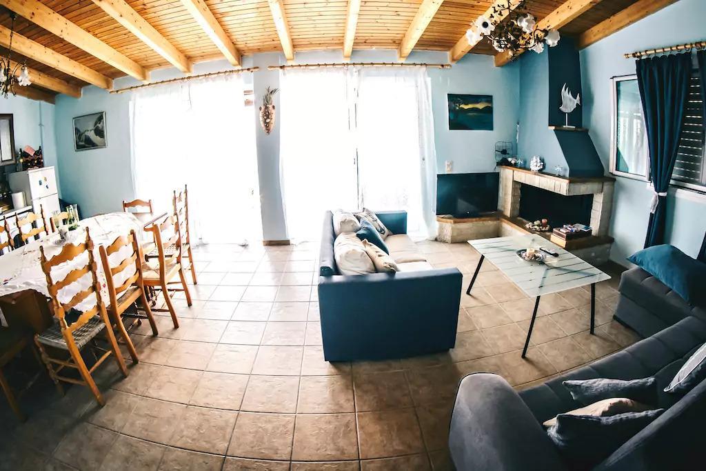 Villa Galanis By The Sea ニフォレイカ エクステリア 写真